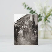 WWI American Field Serviceman + French Orphans Briefkaart (Staand voorkant)