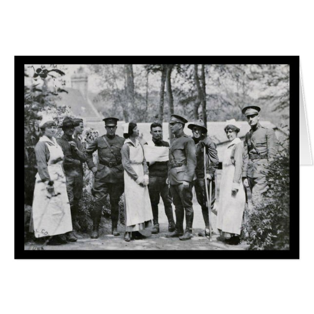 WWI Verpleegkundigen en artsen (Voorkant Horizontaal)