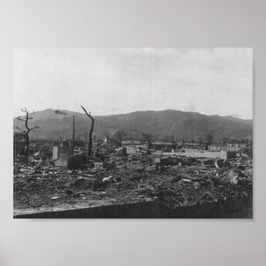 WWII Atomic Bomb Foto van Hiroshima Poster (Voorkant)