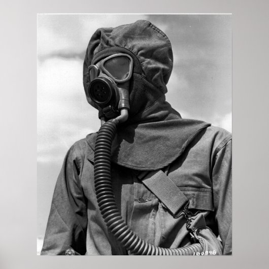 WWII Chemical Suit Poster (Voorkant)