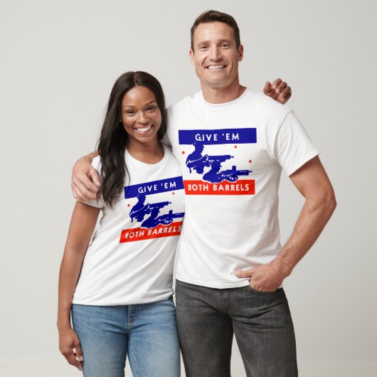 WWII geeft ze beide vaten T-shirt (Unisex)