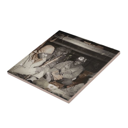 WWII Geneesmiddelen wachten Tegeltje (Zijkant)