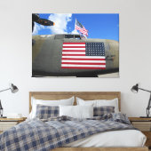 WWII-herdenkingsvliegtuig Canvas Afdruk (Insitu (Slaapkamer))