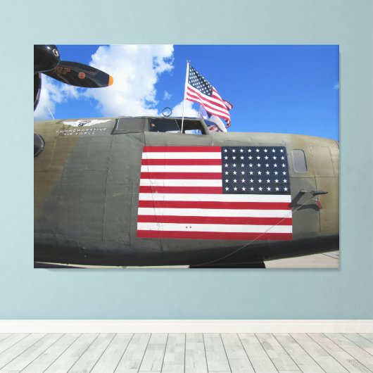 WWII-herdenkingsvliegtuig Canvas Afdruk (Insitu (Houten vloer))