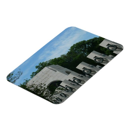 WWII Memorial Wreaten II in Washington DC Magneet (Linkerzijde)