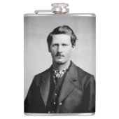 Wyatt Earp: Lawman, Gunfighter, Saloon Keeper Heupfles (Voorkant)