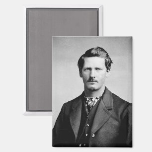 Wyatt Earp: Wetsdienaar, Revolverheld, Saloonhoude Magneet