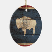 Wyoming State Flag op Old Wood Grain Keramisch Ornament (Rechts)