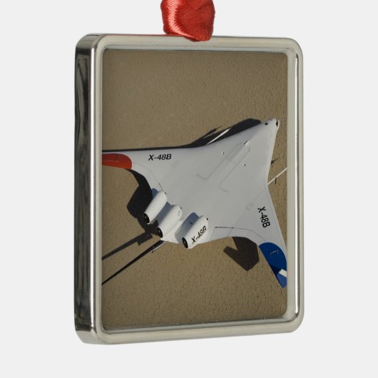 X-48B Onbemande luchtvaartuigen met blanco vleugel Metalen Ornament (Rechts)