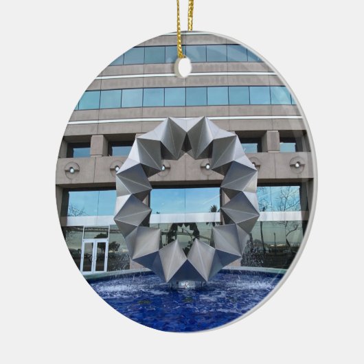 X.ITINERARIES: Aurora Keramisch Ornament (Links)