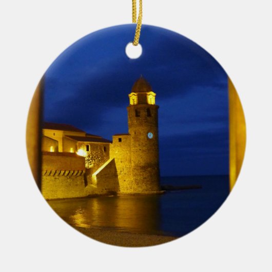 X.ITINERARIES: Middeleeuwse Licht Keramisch Ornament (Voorkant)
