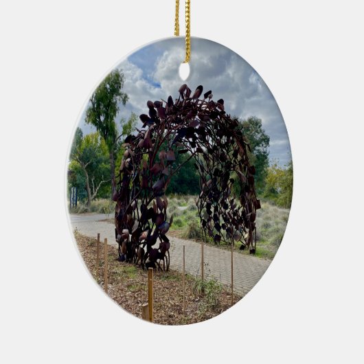 X.ITINERARIES: Shovel Gateway Keramisch Ornament (Rechts)