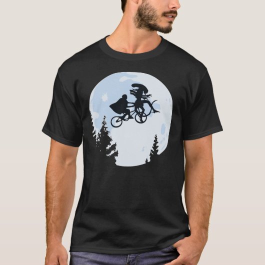 Xenomorph E.T. Essential T-Shirt (Voorkant)