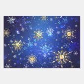 XMAS Blauwe Achtergrond met Golden Snowflakes Inpakpapier Vel (Voorkant 3)
