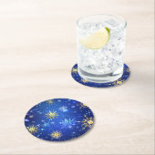 XMAS Blauwe Achtergrond met Golden Snowflakes Ronde Kartonnen Onderzetter (Insitu)