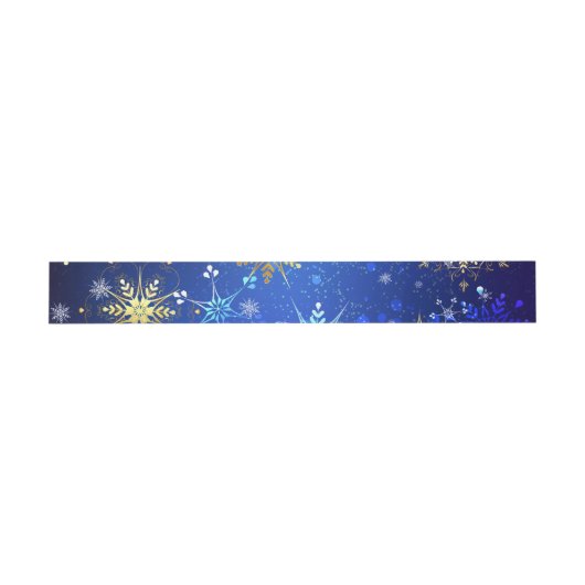 XMAS Blue Background with Golden Snowflakes Uitnodigingen Wikkel (Vlak)