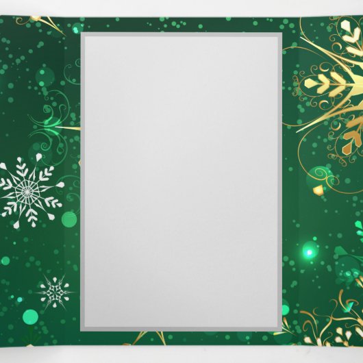 Xmas Golden Snowflakes op groene achtergrond Drieluik Aankondiging (Binnenkant midden)