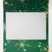 Xmas Golden Snowflakes op groene achtergrond Drieluik Wenskaart (Binnenkant midden)
