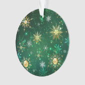 Xmas Golden Snowflakes op groene achtergrond Ornament (voorkant)