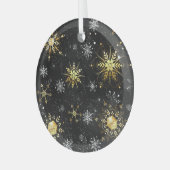 Xmas Golden Snowflakes op zwarte achtergrond Glas Ornament (Voorkant links)