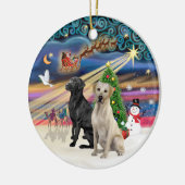 Xmas Magic - Twee labradors (zwart + geel) Keramisch Ornament (Links)