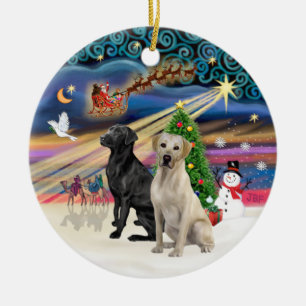 Xmas Magic - Twee labradors (zwart + geel) Keramisch Ornament