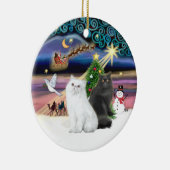 Xmas Magic - Twee Perzische katten (wit + zwart) Keramisch Ornament (Rechts)
