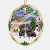 Xmas Magic - Twee zwarte teckels Keramisch Ornament (Links)
