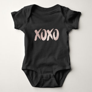 XOXO Blush Pink Hand Letterig penseelscript Romper