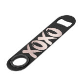 XOXO Blush Pink | Hand Letterig penseelscript Speed Flessenopener (Voorkant Gekanteld)