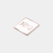 XOXO Blush Pink | Moderne borstelkalligrafie Post-it® Notes (Schuin)