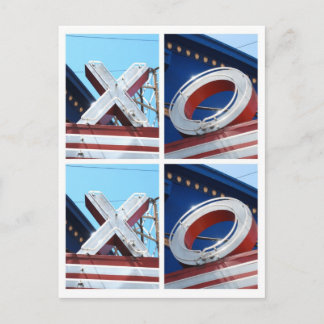 XOXO - Briefkaart met heupen en kisses