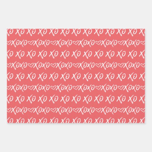 XOXO Knuffels & Kusjes Borstel Script Rood & Roze Inpakpapier Vel (Voorkant)