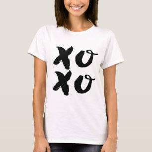 XOXO Knuffels & Kusjes Borstel Typografie Crop Tan T-shirt