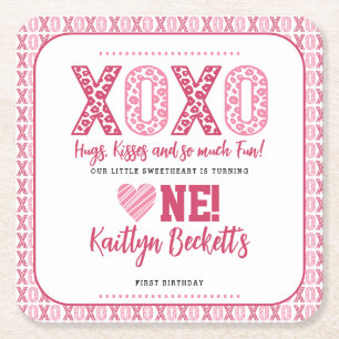 XOXO Knuffels & Kusjes Valentijnsdag 1e verjaardag Kartonnen Onderzetters