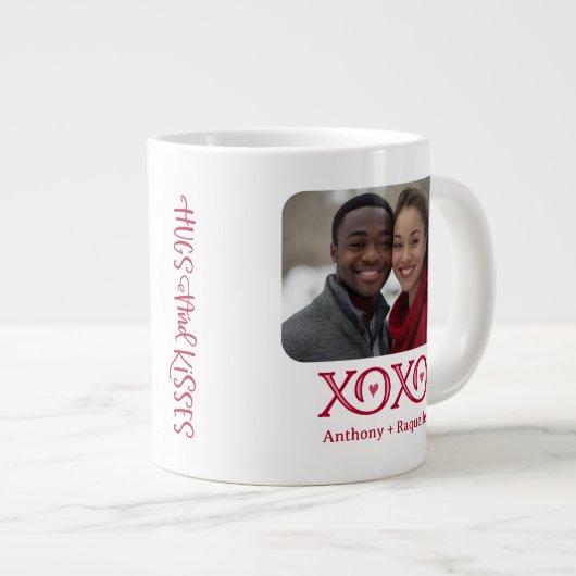 XOXO Knuffelt Kusjes Gepersonaliseerde foto Grote Koffiekop (Voorkant rechts)