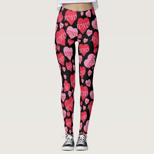 XOXO Love Roze Rood Hart Patroon Valentijn Zwart Leggings (Voorkant)