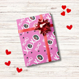 XOXO patroon 2 aangepaste foto's en harten op roze Cadeaupapier