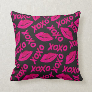 XOXO Quote Black Neon Pink Lipstick Patroon Kussen