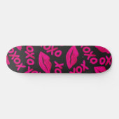 XOXO Quote Black Neon Pink Lipstick Patroon Persoonlijk Skateboard (Horizontaal)