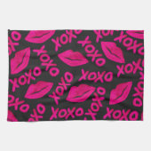 XOXO Quote Black Neon Pink Lipstick Patroon Theedoek (Horizontaal)