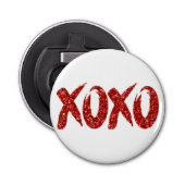 XOXO Red Glitter | Glam Brushstroke Hug en Kisses Button Flesopener (Voorkant)