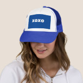 Xoxo Trucker Pet (In situ)