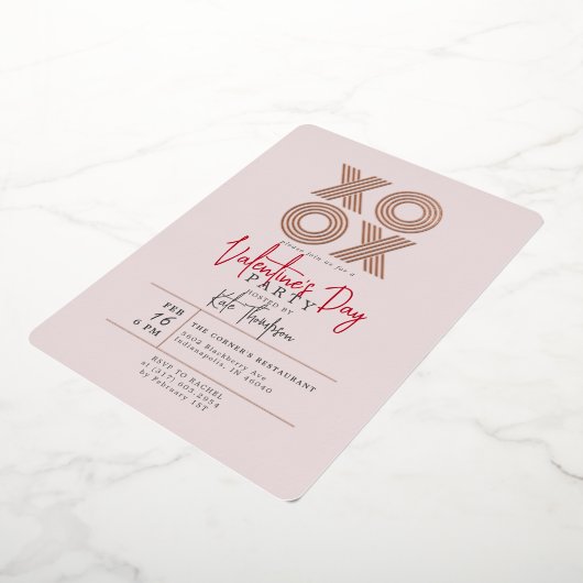 XOXO Valentijnsdag Party Roos Gold Folie Uitnodiging (Gedraaid)