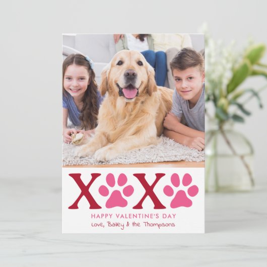 XOXO Valentijnsdag Schattige Custom Pet Dog Foto Feestdagenkaart (Staand voorkant)