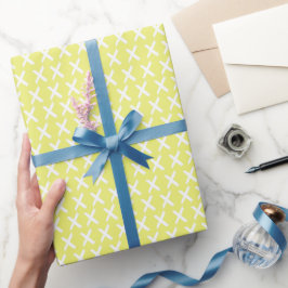 X's Allover - Wit op Geel Cadeaupapier