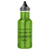 Xylophone Voices zegt dat hij moet spelen Waterfles (Rechts)