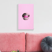 Y2K Lips Portrait – Glossy Aesthetic Pop Art Print (Insitu (Woonkamer))