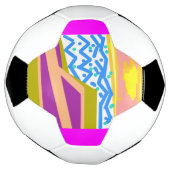 Yacht op roze voetbal (Gedraaid)