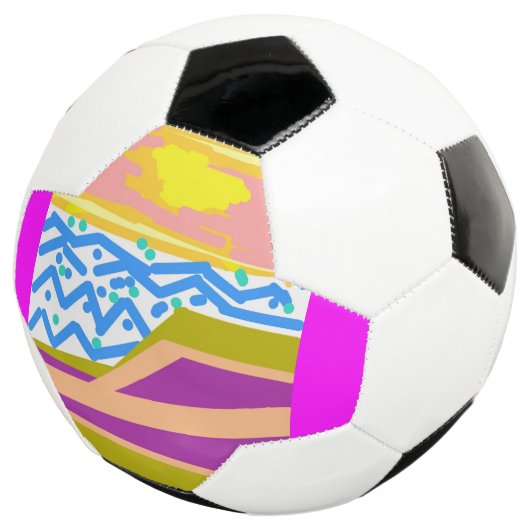 Yacht op roze voetbal (Drie kwart)